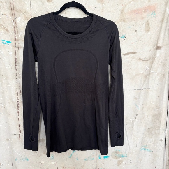 Lululemon Swiftly Tech Long Sleeve Crew - Picture 2 of 4